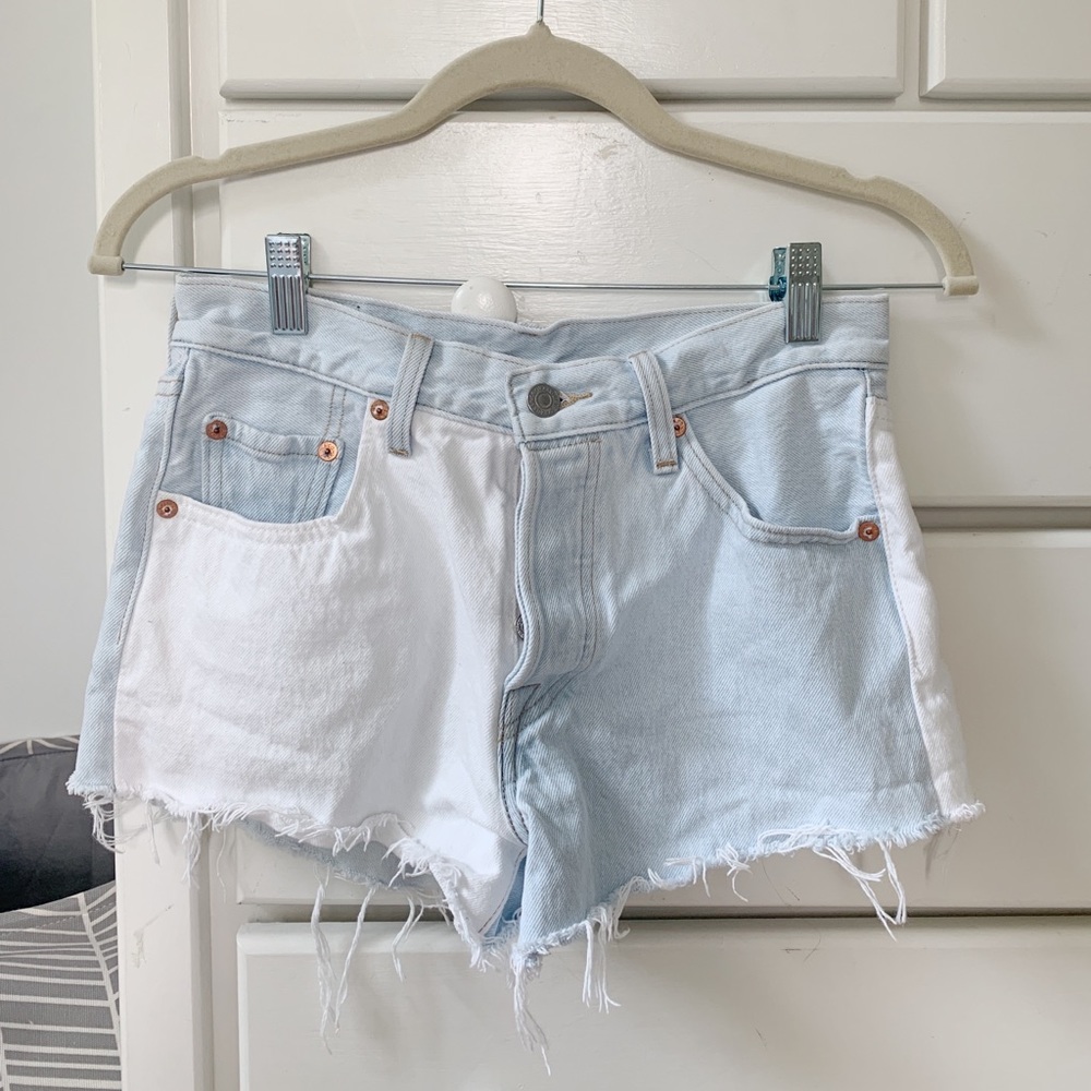 Levi’s distressed shorts